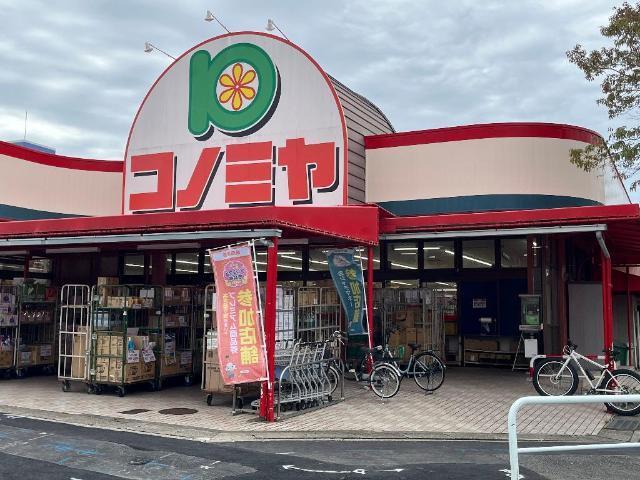 ファミリーマート天白島田店：595m