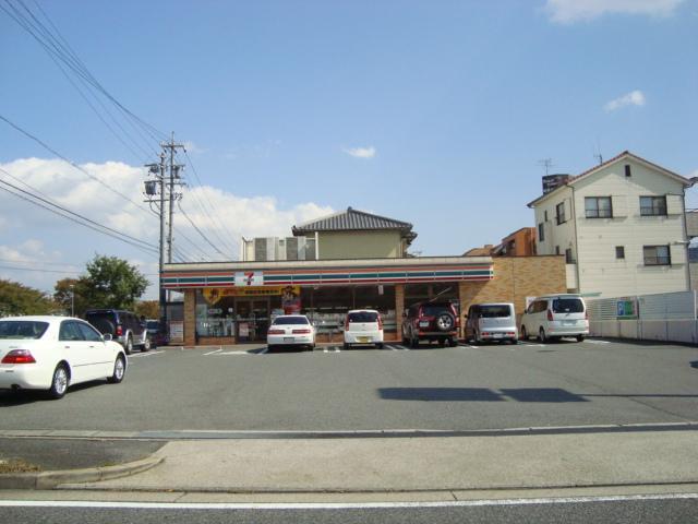セブンイレブン名古屋若田2丁目店：395m