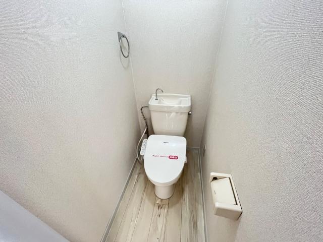 ＷＩＮＧ香久山Ａ トイレ