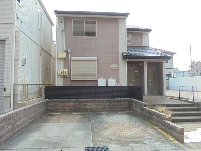 サンローヤル猪子石原（A） 駐車場