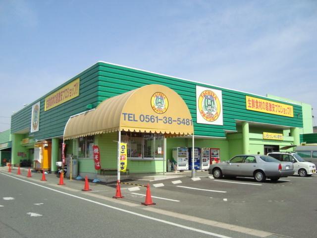 タチヤ東郷店：1947m