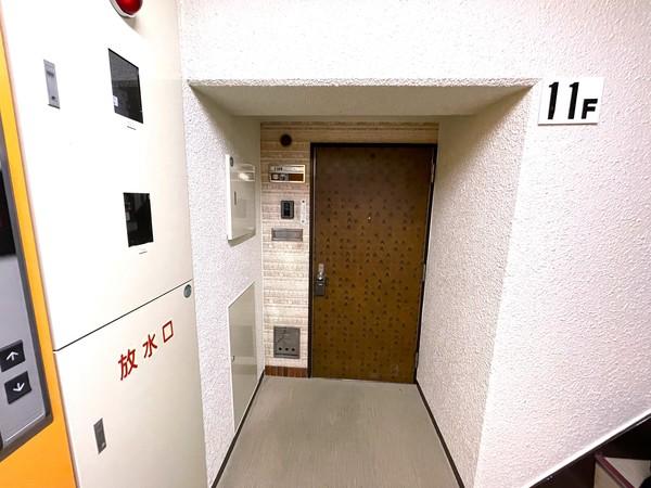 星ヶ丘駅3LDK中古マンション エントランス