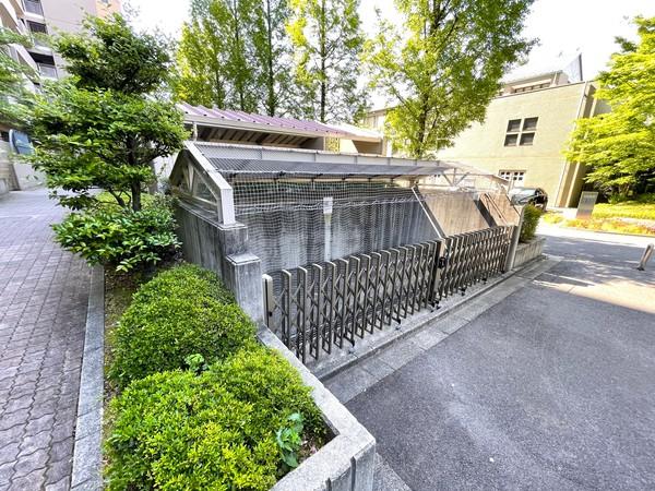 野村三好ケ丘ヒルズ壱番館14階 共有部分