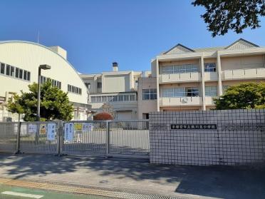 宇都宮市立横川東小学校：350m