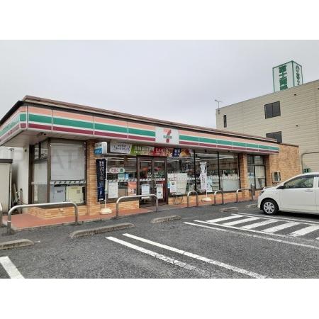 セブンイレブン雀の宮中店：400m