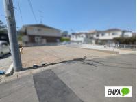 JR「三島」駅まで徒歩圏内で便利。交通量が少なく静かな環境。建築条件がないため、自分の好きな会社で理想の家を自由に建てられます〇