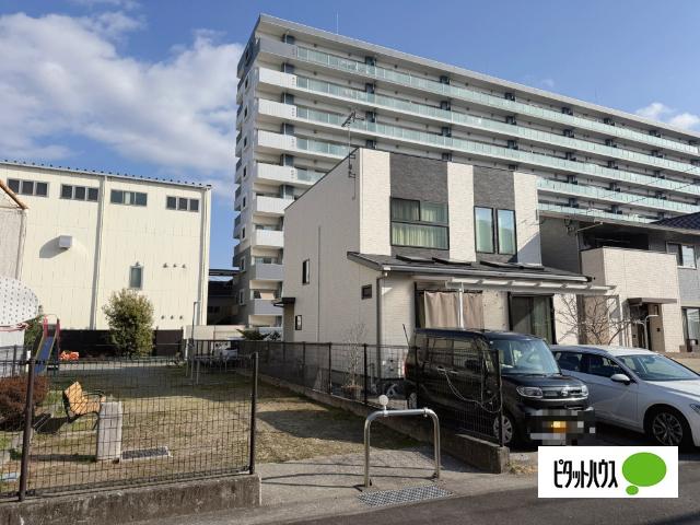 公園が隣接しています