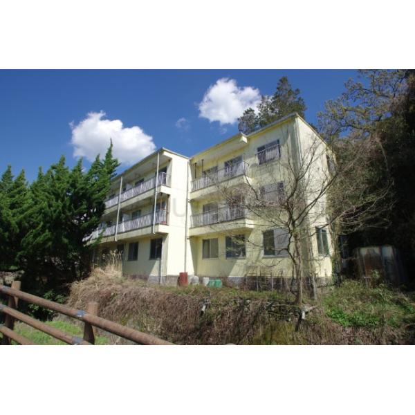 三島市沢地　一棟売りアパート