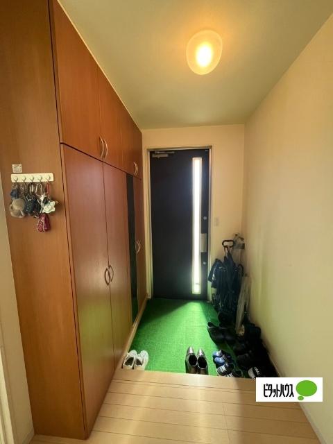 富士市比奈　中古戸建 玄関