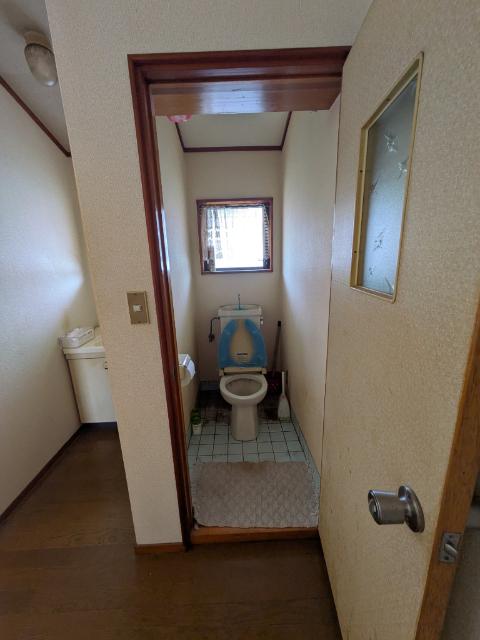 三島市沢地中古住宅 トイレ
