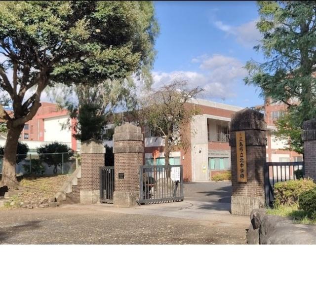 三島市立北中学校