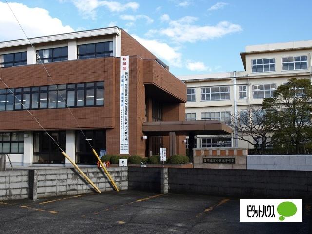 私立静岡県富士見高校