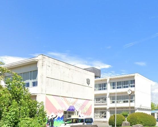 裾野市立東中学校