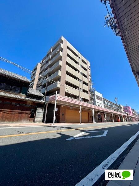 アクシスコート富士本町 外観