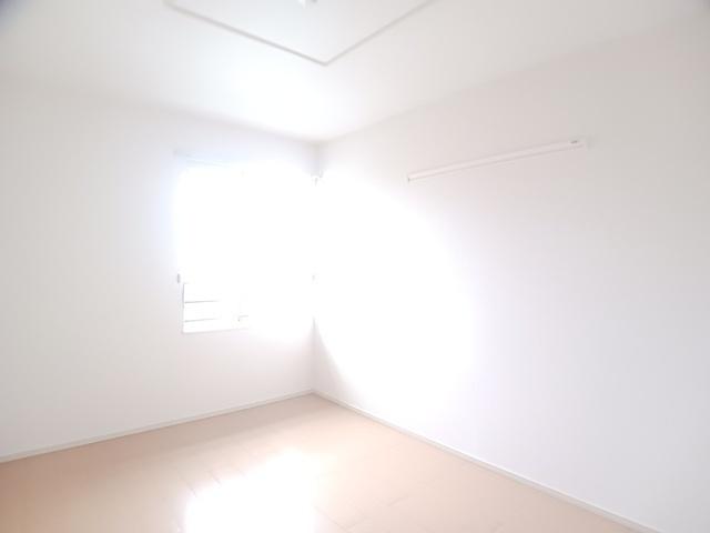 ガーデンヒルズ（202） 室内