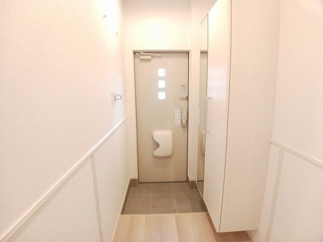 アルモニー（104） 玄関