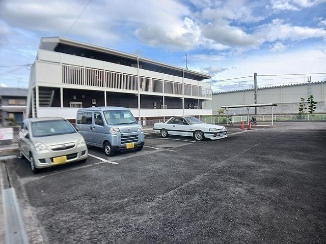 グリーンガーデンＢ（101） 駐車場