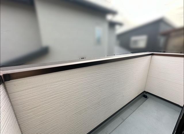 田原本町　新木　中古戸建 バルコニー