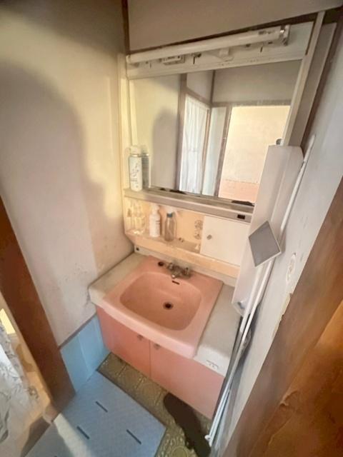 橿原市　雲梯町　中古戸建 洗面