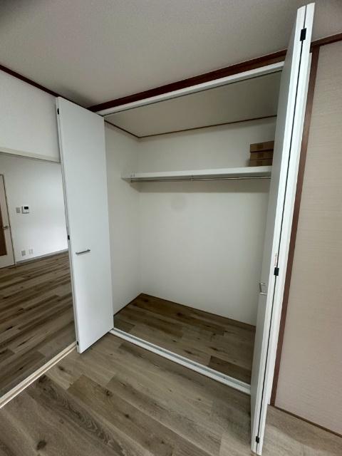 日興あやめ池スカイマンション　中古マンション 収納