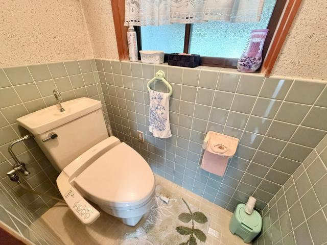 三宅町伴堂　中古戸建 トイレ