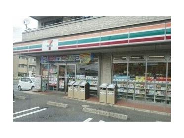 セブンイレブン成田御所の内店：600m