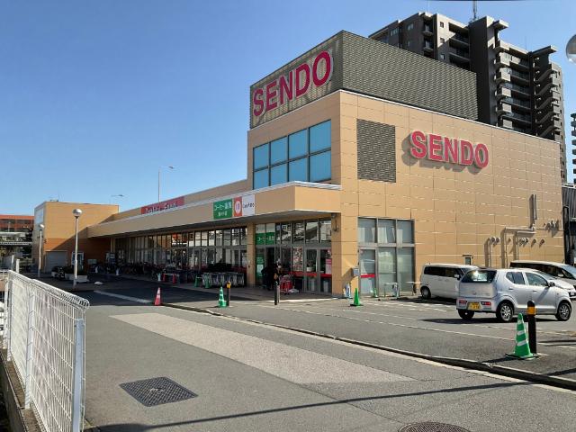 せんどう酒々井店：1381m