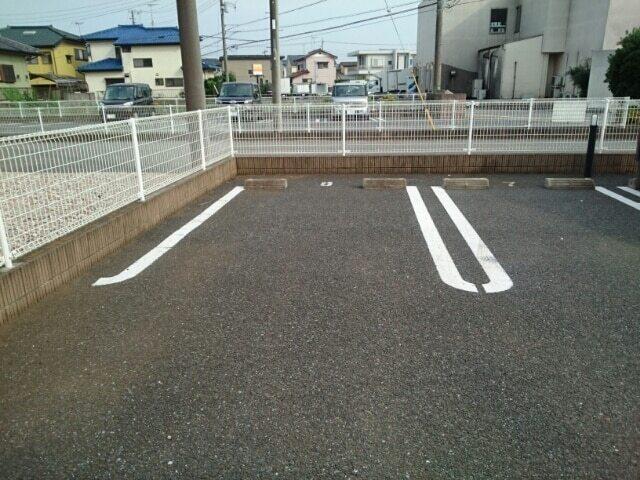 オズロード（203） 駐車場