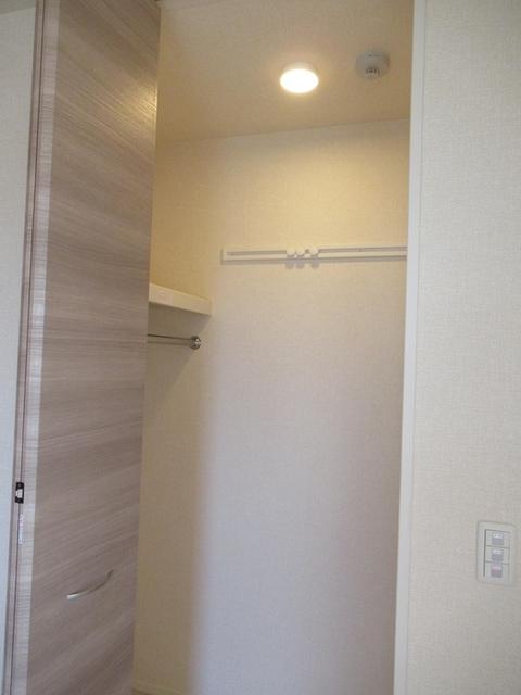 Felicidade（ﾌｪﾘｼﾀﾞｰｼﾞ）（308） 部屋画像