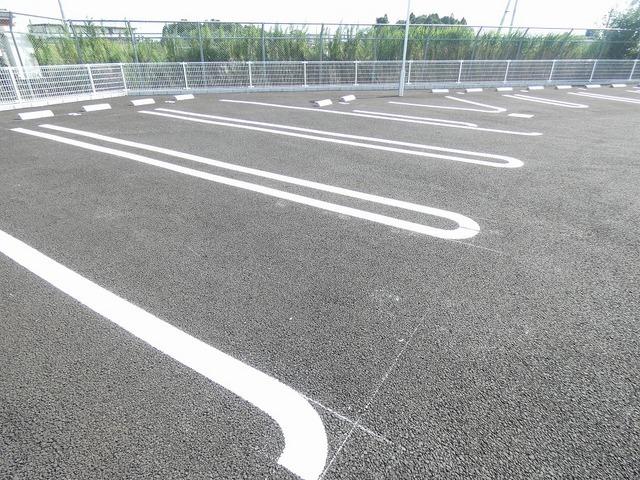 キッサ　Ⅱ（102） 駐車場