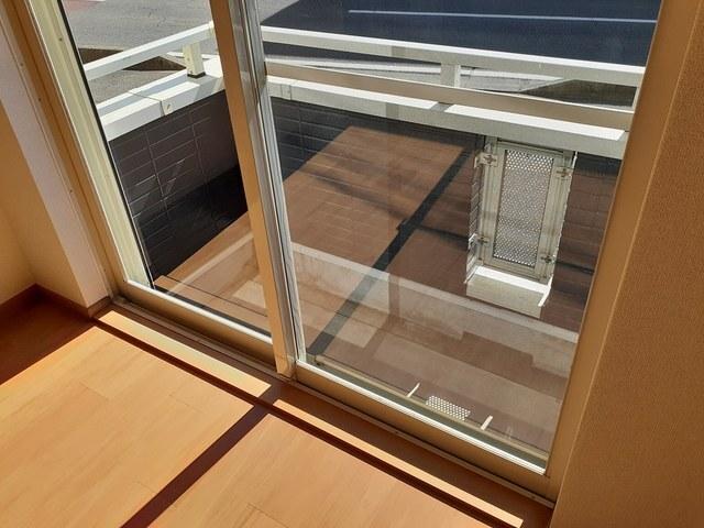 エクセレンテ・Ｆ　四番館（102） バルコニー
