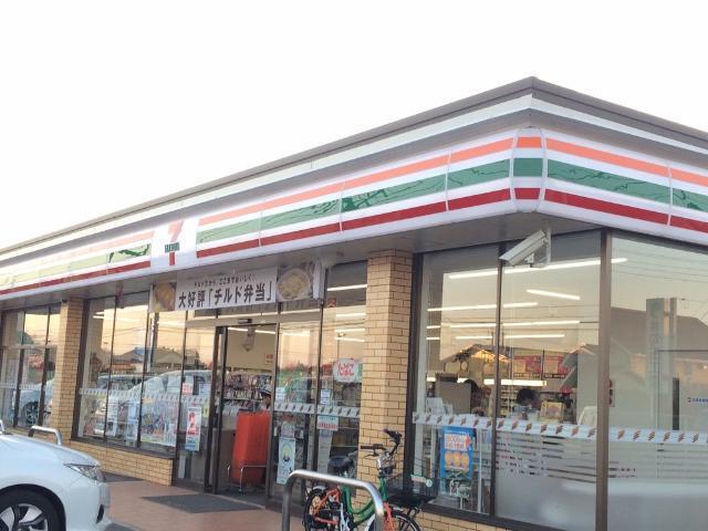 セブンイレブン七栄南店：230m