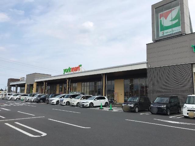 ヨークマートもねの里店：897m