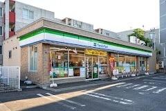 ファミリーマート札幌平岸4条店：296m