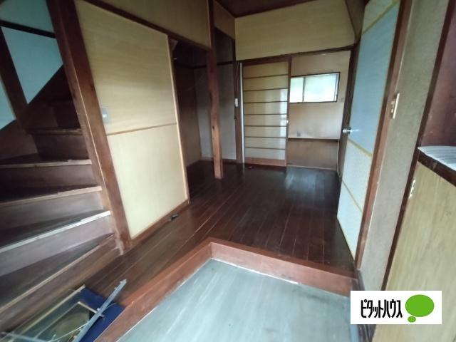 宇佐美字根倉 玄関