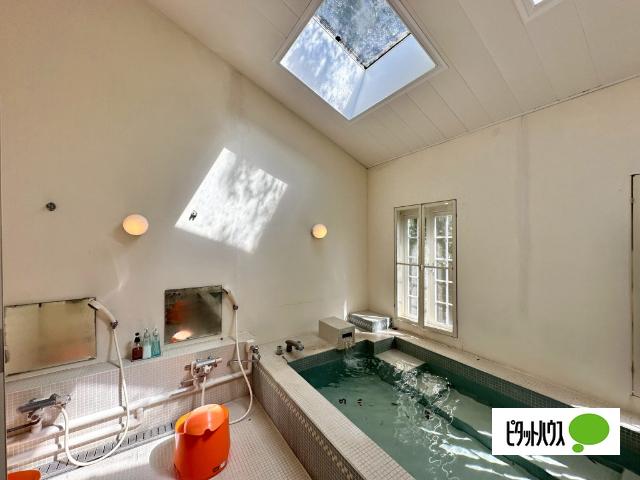 IZUKOGEN Luxury Hotel バス／シャワー