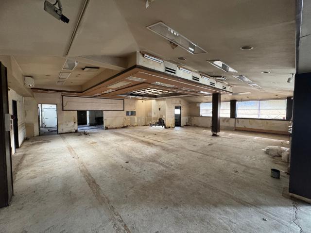 中巨摩郡昭和町押越店舗 室内