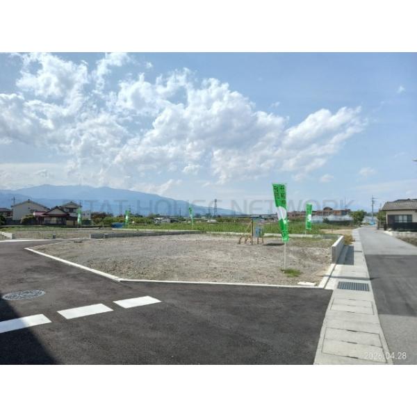 山梨県中央市臼井阿原