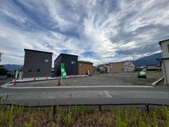 南アルプス市十五所全３区画分譲地　区画３ 土地画像