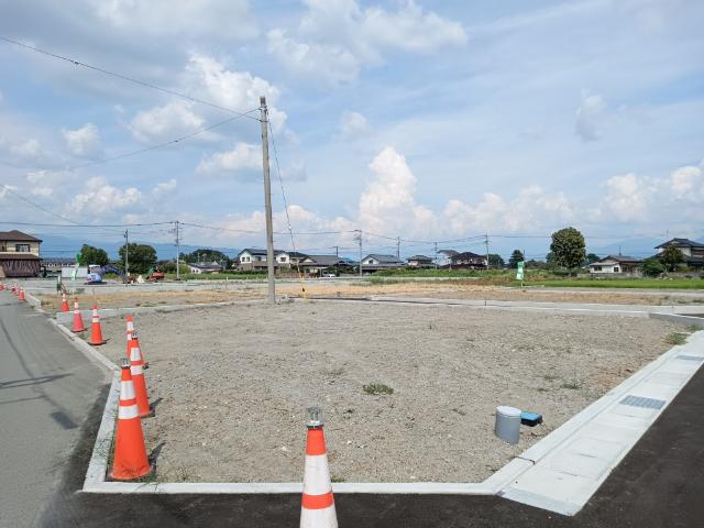 中央市西花輪全9区画分譲地　区画７ 土地画像