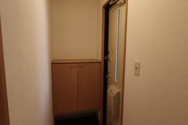 グランパール（203） 玄関