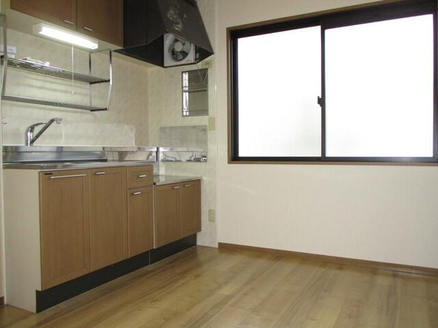 ドミール西都賀（202） 部屋画像