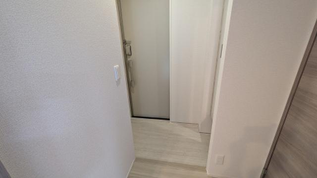 D-ROOM汐見丘α（303） 玄関