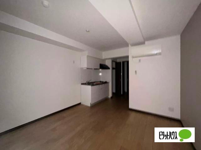 千葉市花見川区幕張本郷マンション リビング