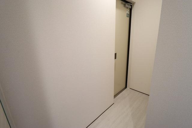 D-セアリス黒砂（302） 玄関