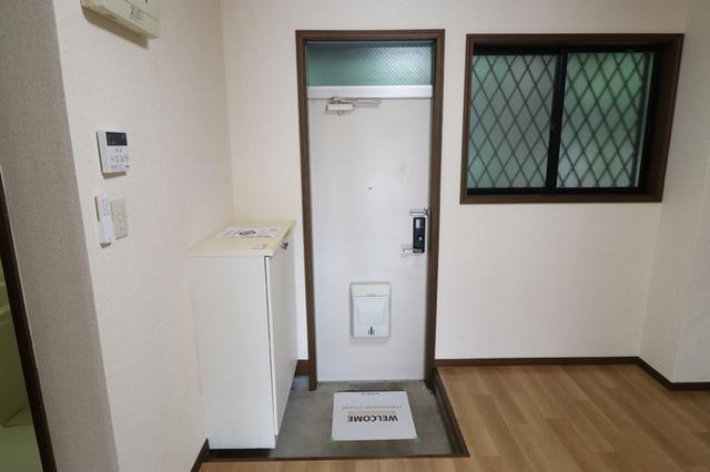 サマックス　プラトー（101） 玄関