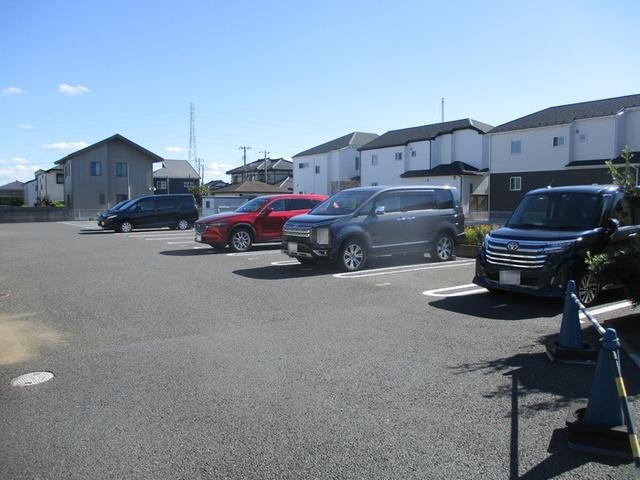 フロレスタ（103） 駐車場
