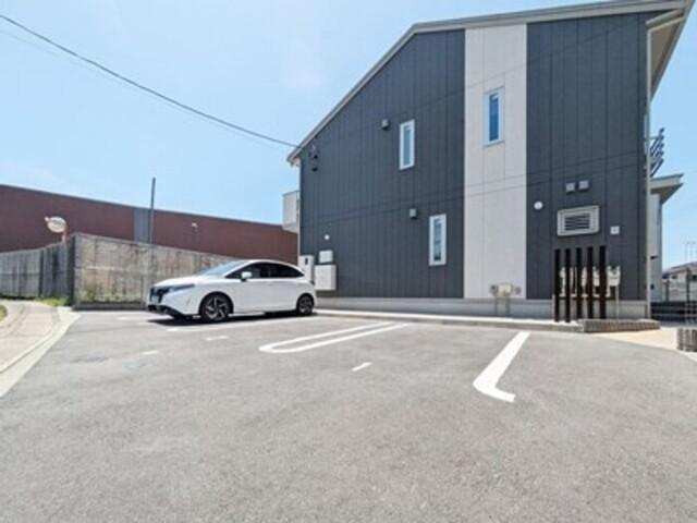 Grand　Calice　（グランカリス）（101） 駐車場
