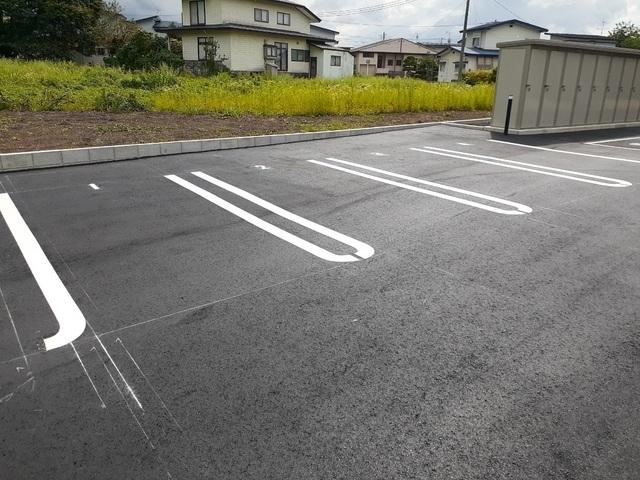 サニーヒルハウスⅡ（204） 駐車場