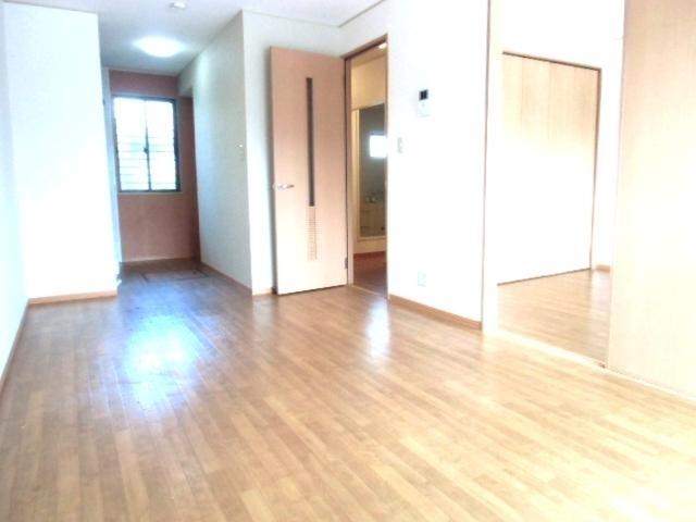 クレール伊勢（102） 部屋画像